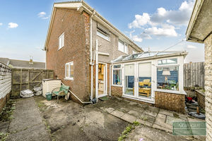 Photo 5- click for photo gallery